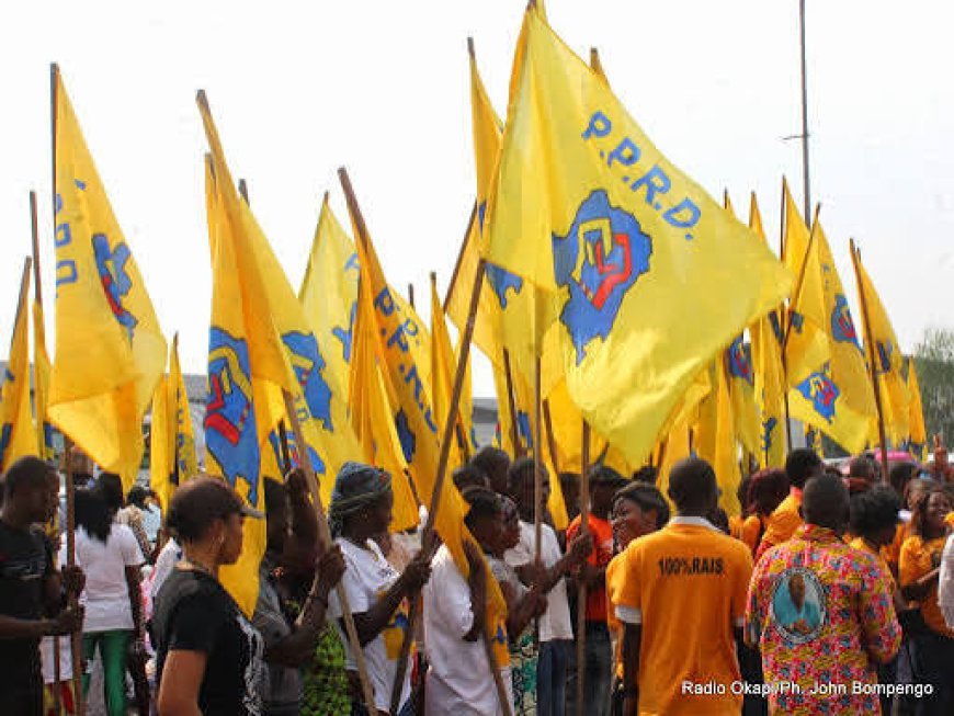 Joseph Kabila à la tête du FRN : le gouvernement interdit les activités de 13 partis politiques, dont le PPRD et LGD